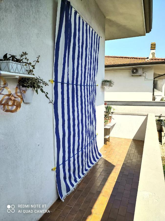 Апартаменти Tra Puccini Ed Il Mare Торре-дель-Лаго-Пуччіні Екстер'єр фото